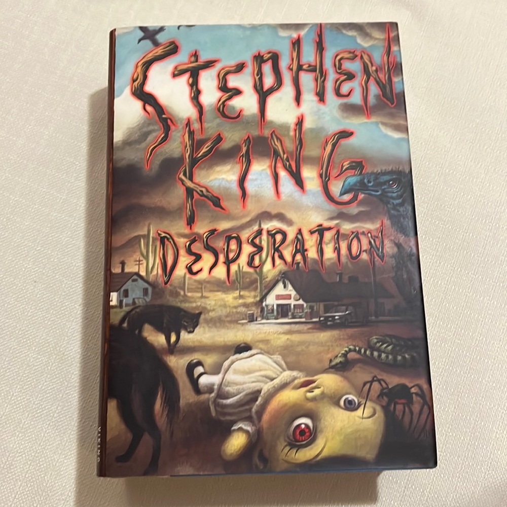 New no markings in book no pages bent. Goes with set but sold separately